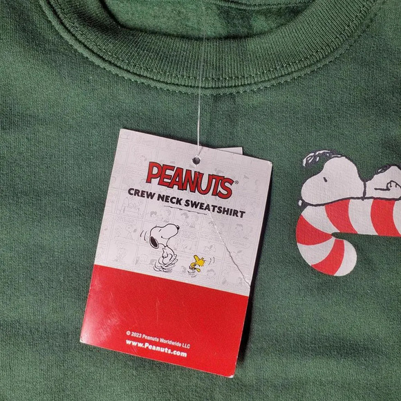 NWT Peanuts Snoopy Christmas Pullover Crewneck Sweatshirt Size 12m Green - Picture 8 of 16